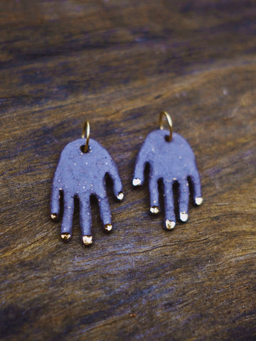 Hand Earrings Dark Brown