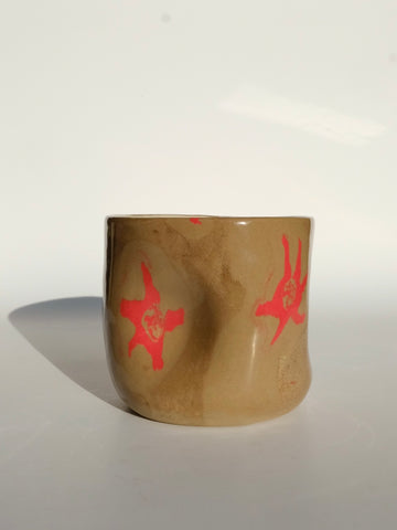 N.83 Red Stars Hug Mug