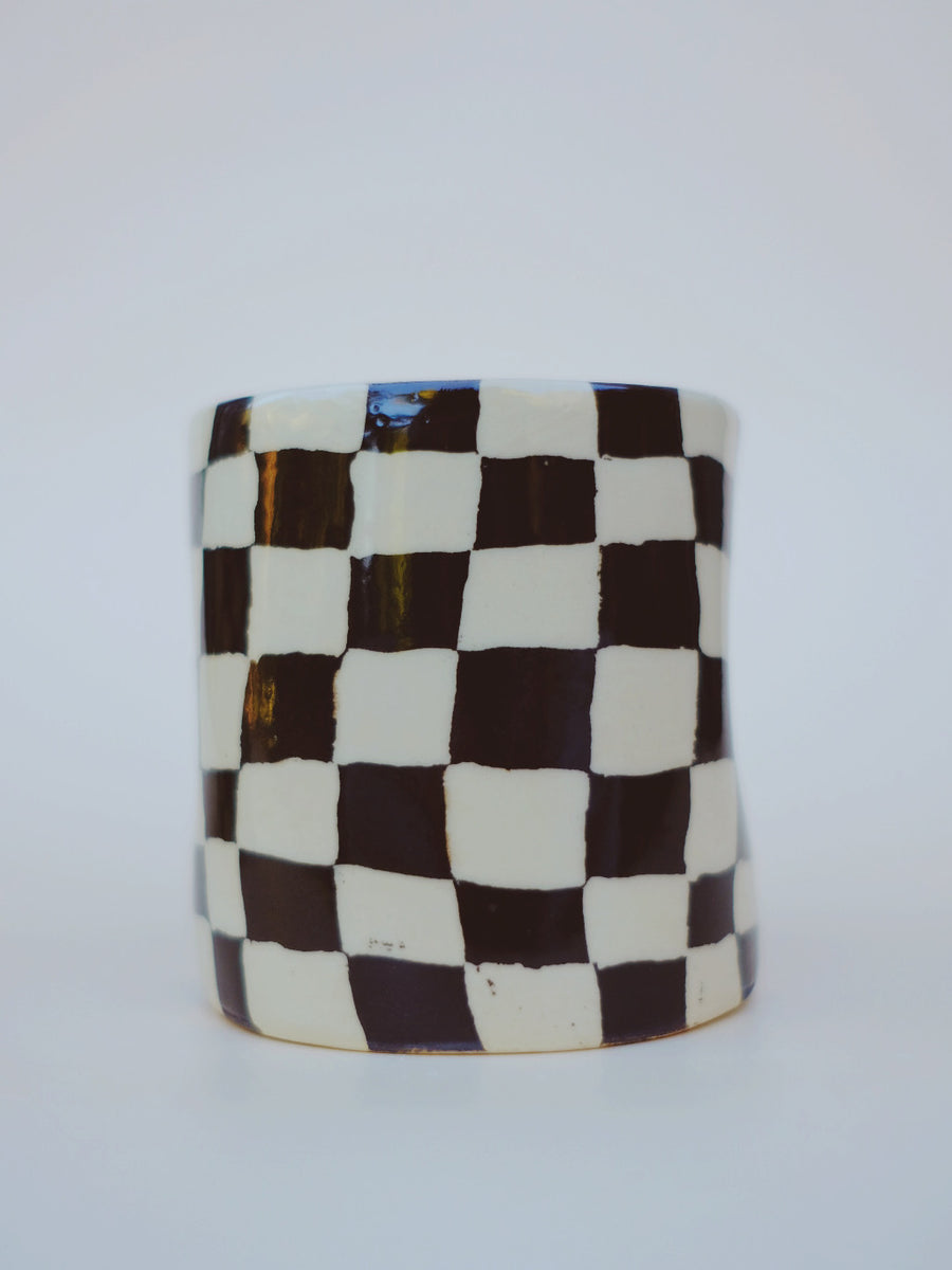 Dark Brown Checkers Hug Mug