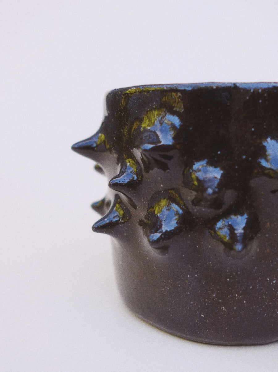 Spike Mug Brown