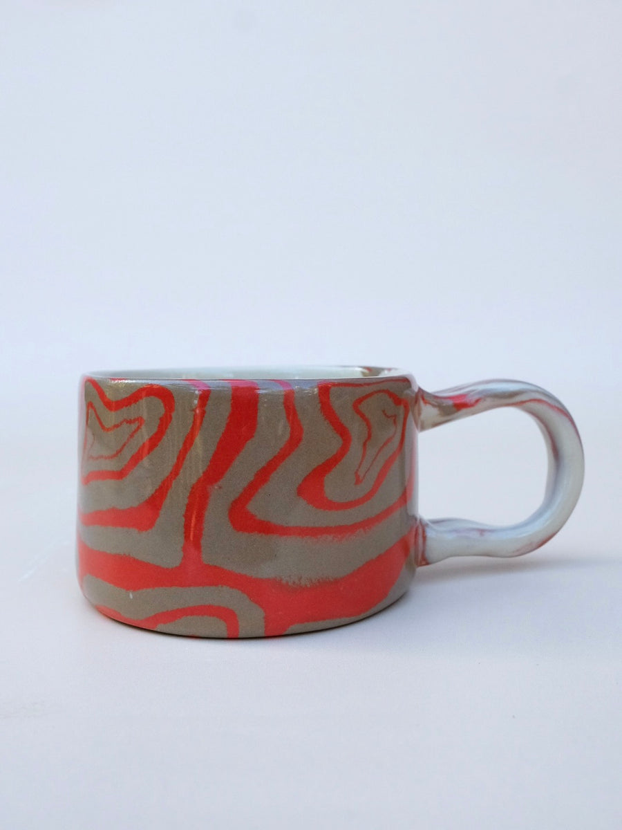 N.85 Red Spirals 8oz